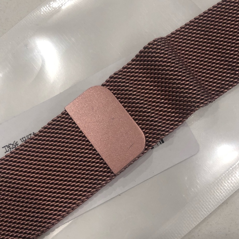 Rose gold magnetic apple watch band